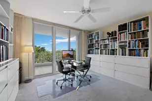 2410 Harbourside Dr, Longboat Key, FL 34228 - Photo 24