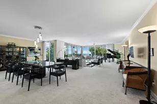 2410 Harbourside Dr, Longboat Key, FL 34228 - Photo 2