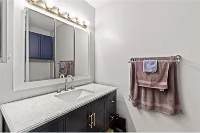 3703 31st Street E, Bradenton, FL 34208 - Photo 10