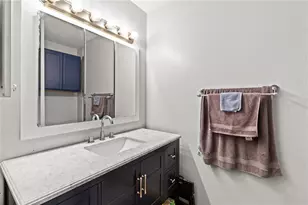 3703 31st St E, Bradenton, FL 34208 - Photo 10