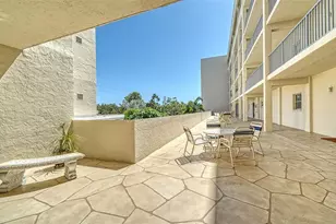 1355 S Portofino Dr, Sarasota, FL 34242 - Photo 4