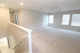 511 158th St E, Bradenton, FL 34212 - Photo 8