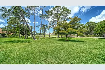 5294 Huntingwood Court #59, Sarasota, FL 34235 - Photo 32