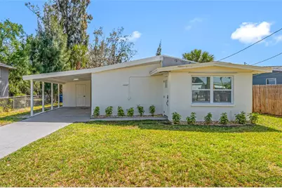 6908 11th Avenue E, Palmetto, FL 34221 - Photo 2