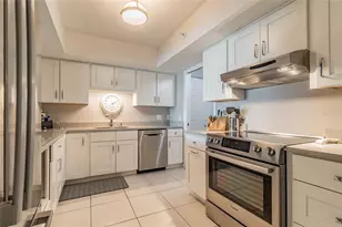 13650 Gulf Blvd, Madeira Beach, FL 33708 - Photo 12