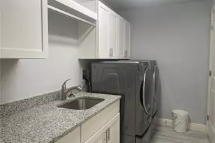 260 Hidden Bay Dr, Osprey, FL 34229 - Photo 38