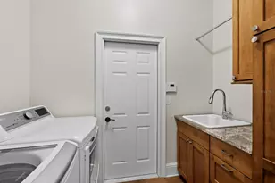 819 Paradise Way, Sarasota, FL 34242 - Photo 34