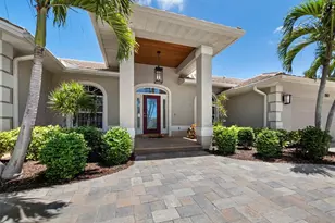 819 Paradise Way, Sarasota, FL 34242 - Photo 8