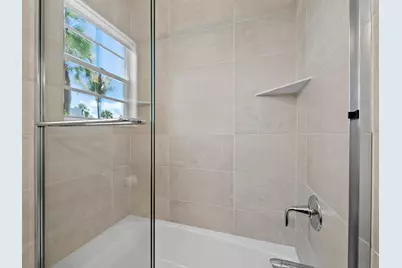 819 Paradise Way, Sarasota, FL 34242 - Photo 32
