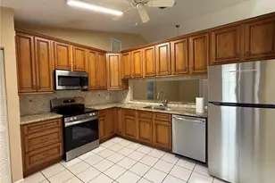 5025 82nd Way E, Sarasota, FL 34243 - Photo 6