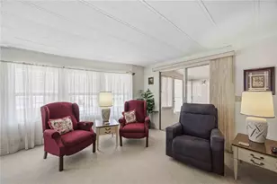16 S Granada Plaza, Englewood, FL 34223 - Photo 10