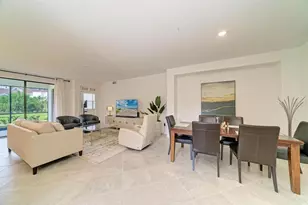 5687 N Honore Ave, Sarasota, FL 34243 - Photo 6