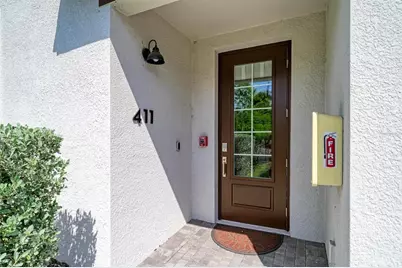 5687 N Honore Avenue #411, Sarasota, FL 34243 - Photo 2