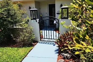 7225 8th Ave Loop W, Bradenton, FL 34209 - Photo 4