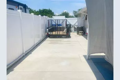7225 8th Avenue Loop W, Bradenton, FL 34209 - Photo 28