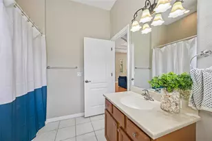 259 Dahlia Ct, Bradenton, FL 34212 - Photo 38