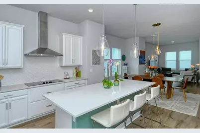 2300 Lindstrom Street, Sarasota, FL 34237 - Photo 32