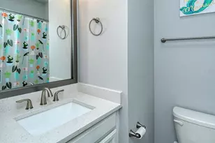 2300 Lindstrom St, Sarasota, FL 34237 - Photo 44