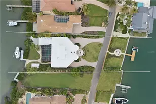 4034 Roberts Point Rd, Sarasota, FL 34242 - Photo 6