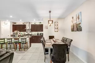 5426 Rainwood Meadows Dr, Apollo Beach, FL 33572 - Photo 10
