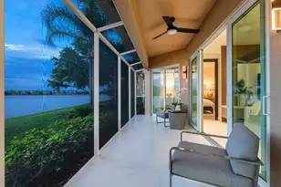 6427 Moorings Point Cir, Lakewood Ranch, FL 34202 - Photo 4