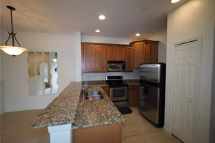 3617 Parkridge Cir, Sarasota, FL 34243 - Photo 18