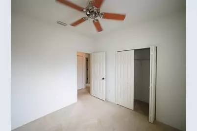 3617 Parkridge Circle #11-202, Sarasota, FL 34243 - Photo 10