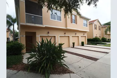 3617 Parkridge Circle #11-202, Sarasota, FL 34243 - Photo 2