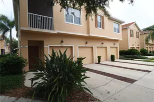 3617 Parkridge Cir, Sarasota, FL 34243 - Photo 2