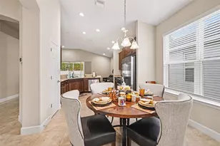 7907 Silver Clover Ct, Riverview, FL 33578 - Photo 2
