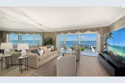 5320 Gulf Of Mexico Drive #101, Longboat Key, FL 34228 - Photo 6