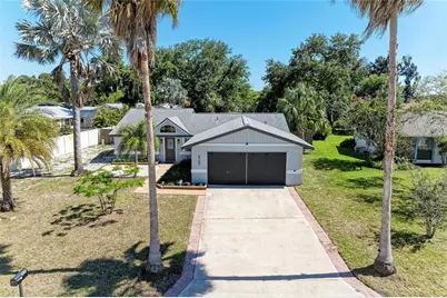 6705 35th Avenue W, Bradenton, FL 34209 - Photo 1