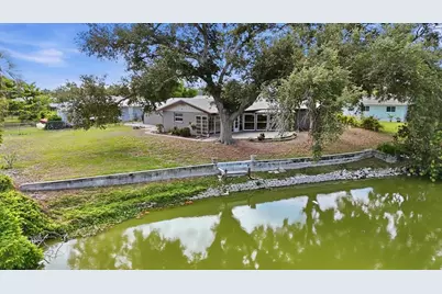 425 Driftwood Road, Venice, FL 34293 - Photo 46