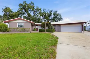 425 Driftwood Rd, Venice, FL 34293 - Photo 4