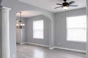 4440 67th St E, Bradenton, FL 34203 - Photo 4