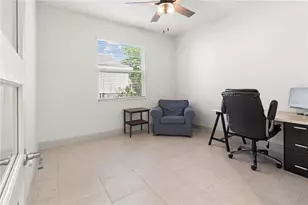 6311 Horse Mill Pl, Palmetto, FL 34221 - Photo 6