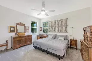 6730 W Country Club Ln, Sarasota, FL 34243 - Photo 32