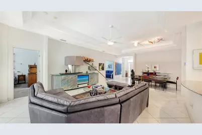 6730 W Country Club Lane, Sarasota, FL 34243 - Photo 12