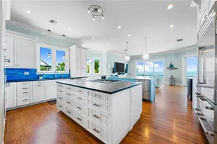 350 S Shore Dr, Sarasota, FL 34234 - Photo 16