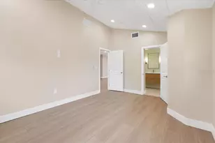 2580 Shamrock Dr, Venice, FL 34293 - Photo 16