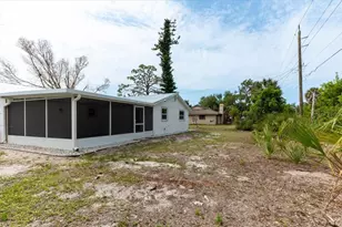 2580 Shamrock Dr, Venice, FL 34293 - Photo 30
