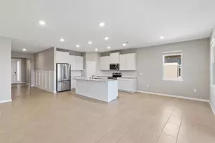 5744 Woodland Sage Dr, Sarasota, FL 34238 - Photo 8