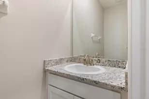 5744 Woodland Sage Dr, Sarasota, FL 34238 - Photo 16