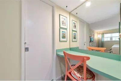 7461 W Country Club Drive N #203, Sarasota, FL 34243 - Photo 28