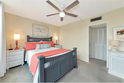 7461 W Country Club Drive N #203, Sarasota, FL 34243 - Photo 14