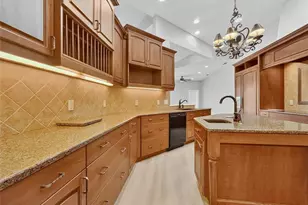 4221 Hearthstone Dr, Sarasota, FL 34238 - Photo 14
