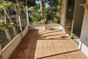 749 N Jefferson Ave, Sarasota, FL 34237 - Photo 8