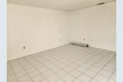 749 N Jefferson Avenue #749, Sarasota, FL 34237 - Photo 4