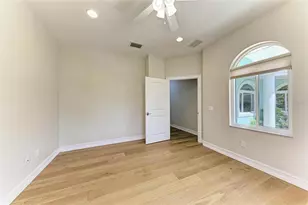 347 Bayshore Dr, Osprey, FL 34229 - Photo 32