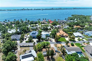 347 Bayshore Dr, Osprey, FL 34229 - Photo 54